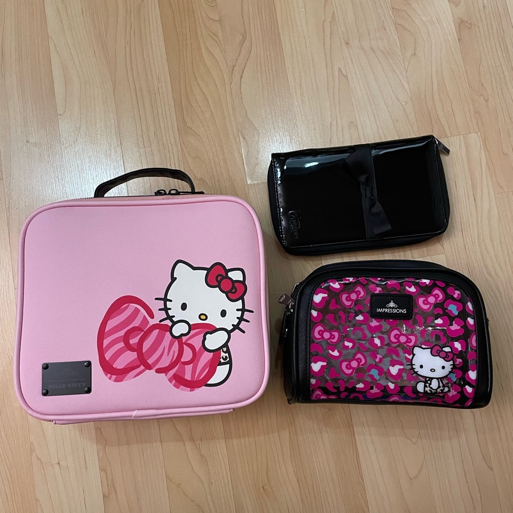 Impressions Hello Kitty Makeup Bag Bundle